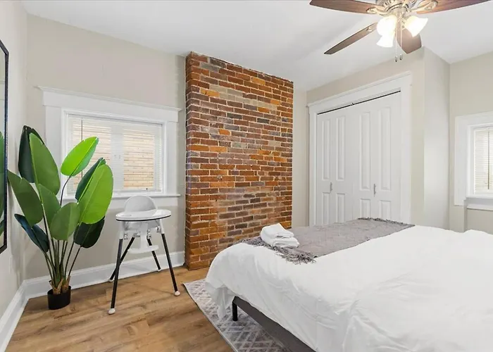 Trendy 2br Close To Attractions * Pittsburgh